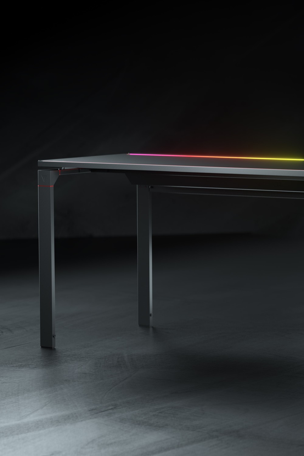 Serivlab Magnus Metal Desk的裁剪顯示，帶有Seri​​vlab MagRGB™照明。